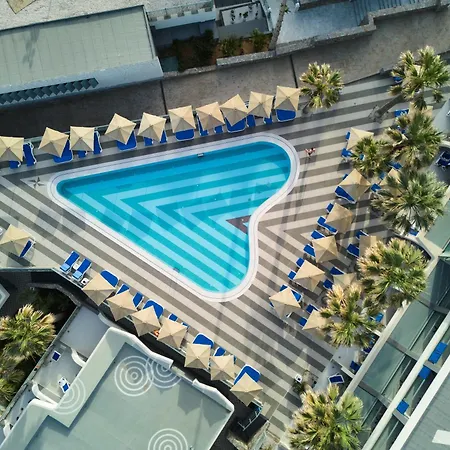 Resort Arina 5*
