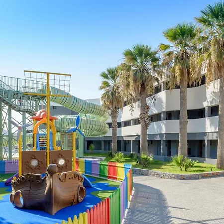 Resort Arina 5*